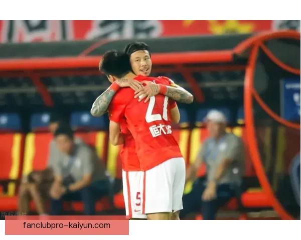 西甲大牌转会动态引发关注，市场潜在变动值得分析