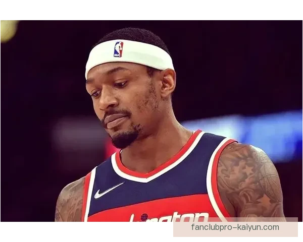 Griezmann 独特的庆祝动作引发球迷热议，表现稳健继续赢得赞誉