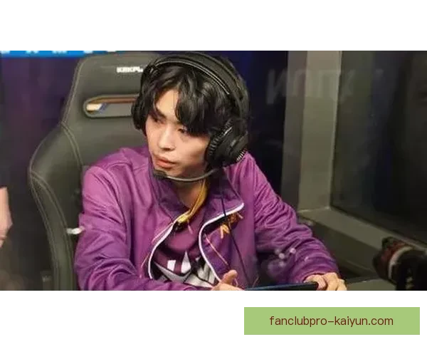 Saka 训练场上的专注度提升，状态回暖备受关注